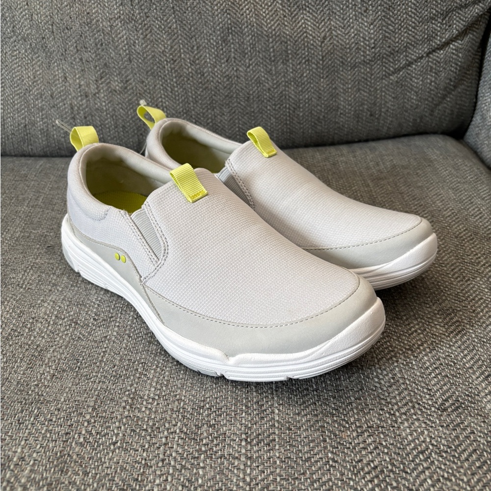 Ryka Amelia Slip On Sneakers woman’s Sz 7.5